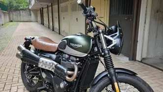 Triumph Street Scrambler 900 (2021 - 22) usata