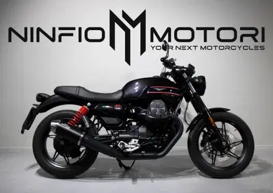 Moto Guzzi V7 Stone Special Edition (2022 - 25) - Annuncio 10091530