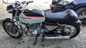 Motobi  