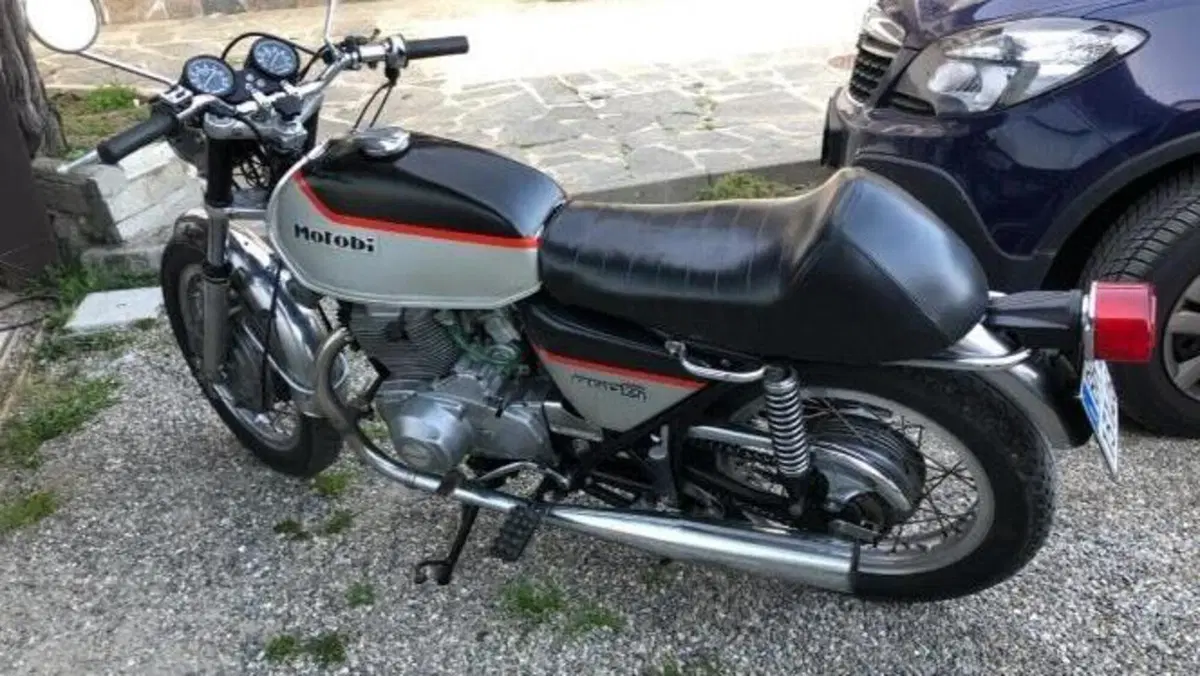 Motobi   (2)