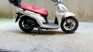 Sym Symphony 200 ST (2025 - 26)  (3)