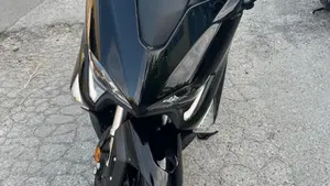 Yamaha T-Max 530 (2017 - 19)  (7)