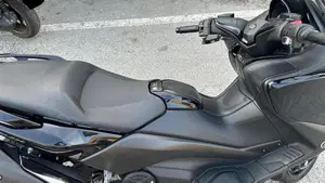 Yamaha T-Max 530 (2017 - 19)  (8)
