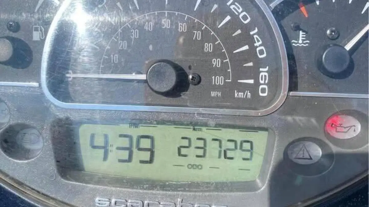 Aprilia Scarabeo 200 i.e. (2011 - 16)  (6)