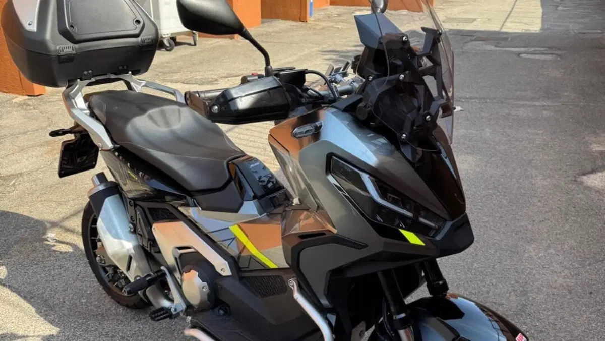 Honda X-ADV 750 DCT Gravel (2021 - 24)  (6)
