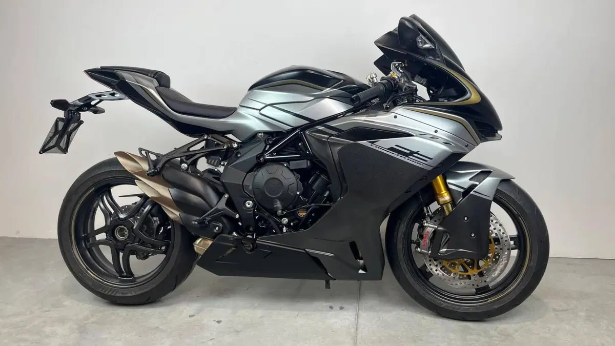 MV Agusta F3 800 Competizione (2025 - 26)  (5)