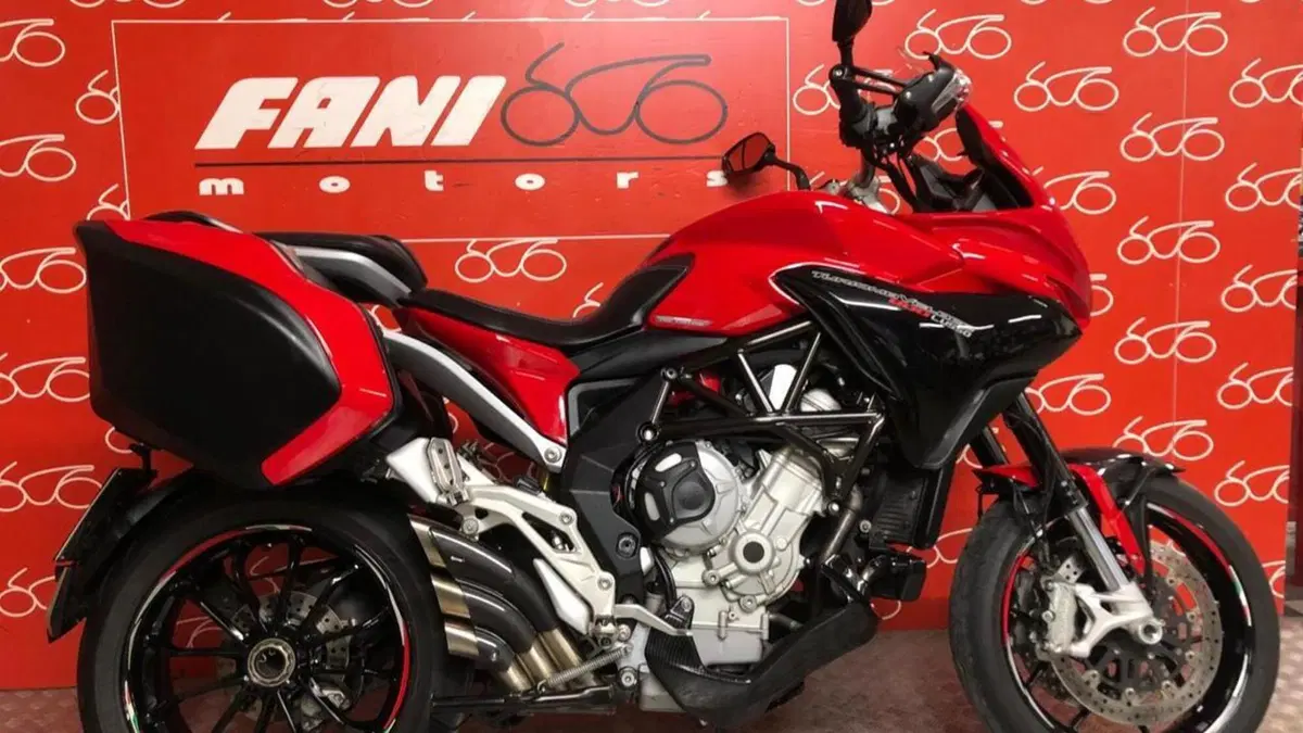 MV Agusta Turismo Veloce 800 Lusso (2014 - 16) 