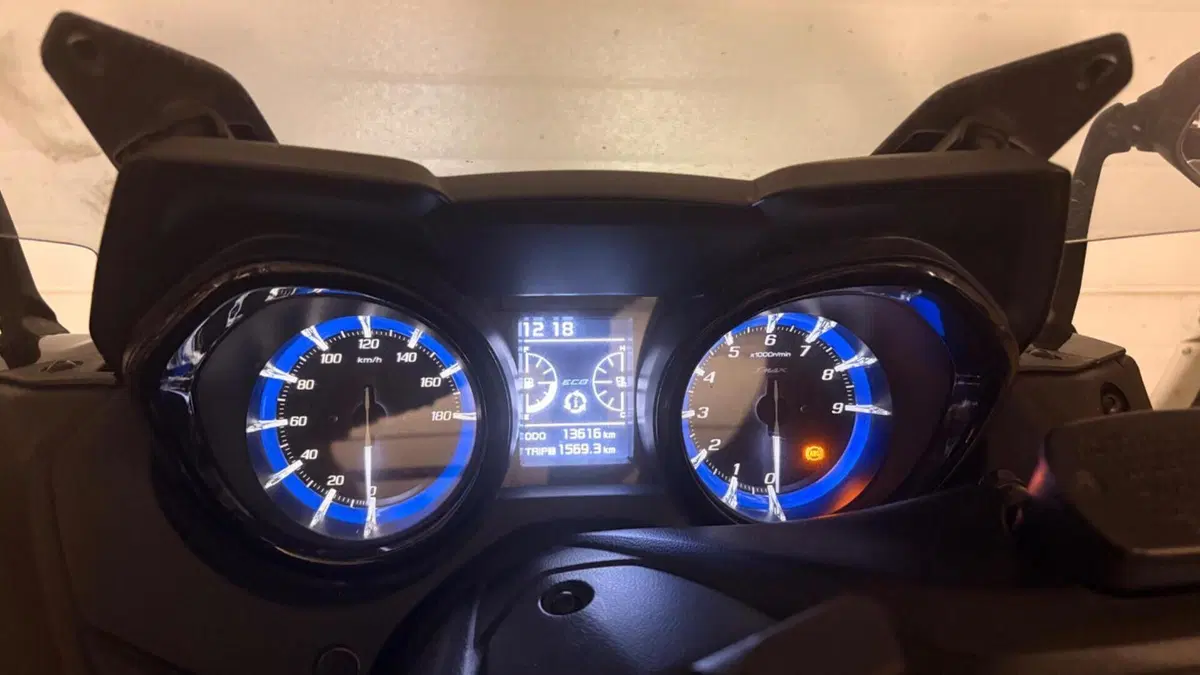 Yamaha T-Max 530 DX (2017 - 19)  (3)