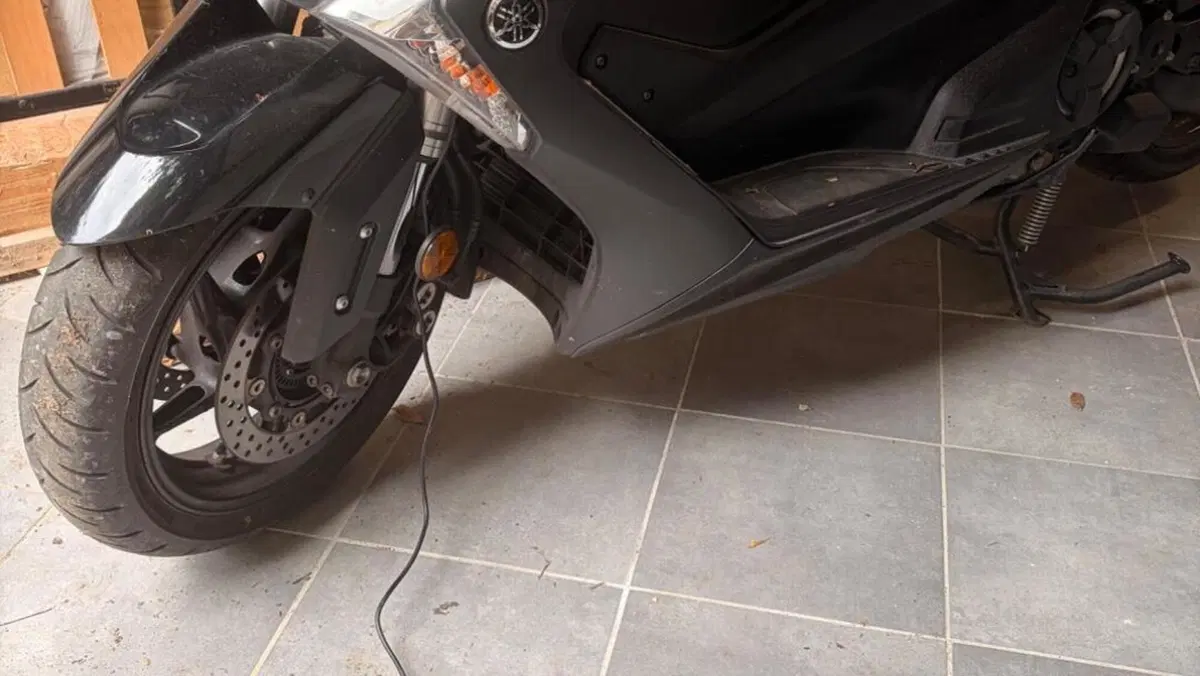 Yamaha T-Max 530 DX (2017 - 19)  (5)