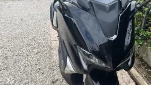 Yamaha T-Max 530 DX (2017 - 19)  (2)