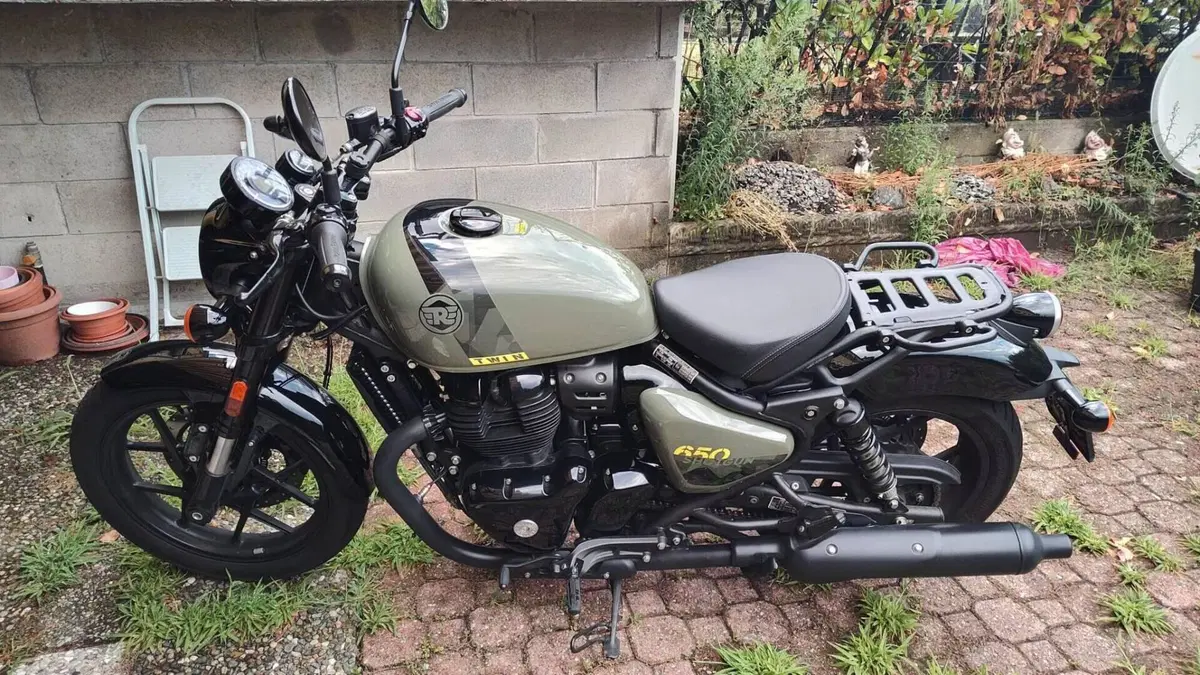 Royal Enfield Shotgun 650 (2024 - 26)  (4)