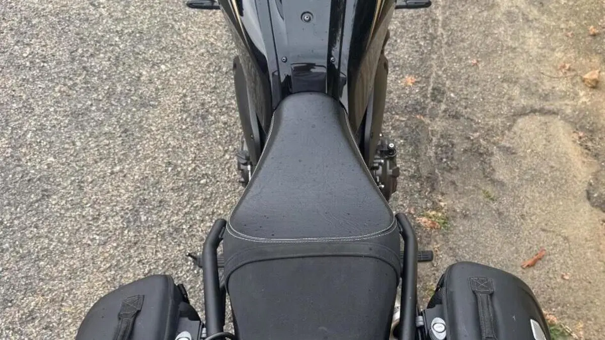 Yamaha XSR 700 (2022 - 26)  (4)