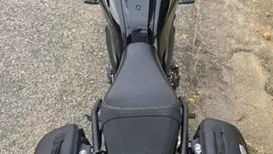 Yamaha XSR 700 (2022 - 26)  (4)