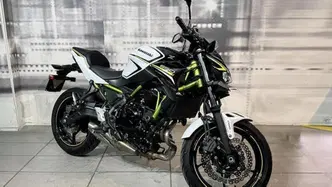 Kawasaki Z 650 (2020) usata