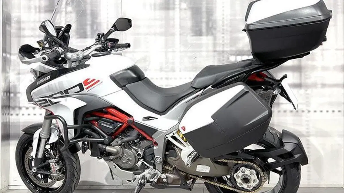 Ducati Multistrada 1200 S (2015 - 17)  (2)