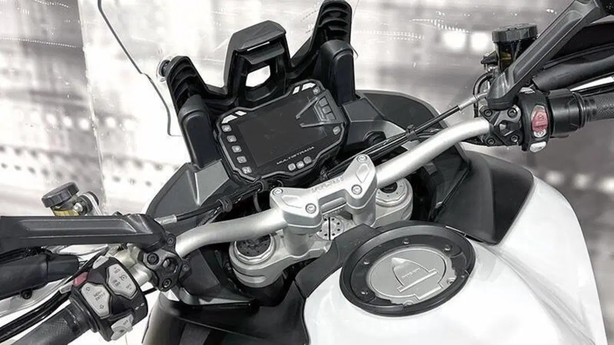 Ducati Multistrada 1200 S (2015 - 17)  (5)