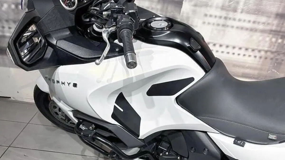 Triumph Trophy 1200 ABS (2012-15)  (3)
