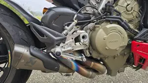 Ducati Streetfighter V4 1100 S (2020)  (4)