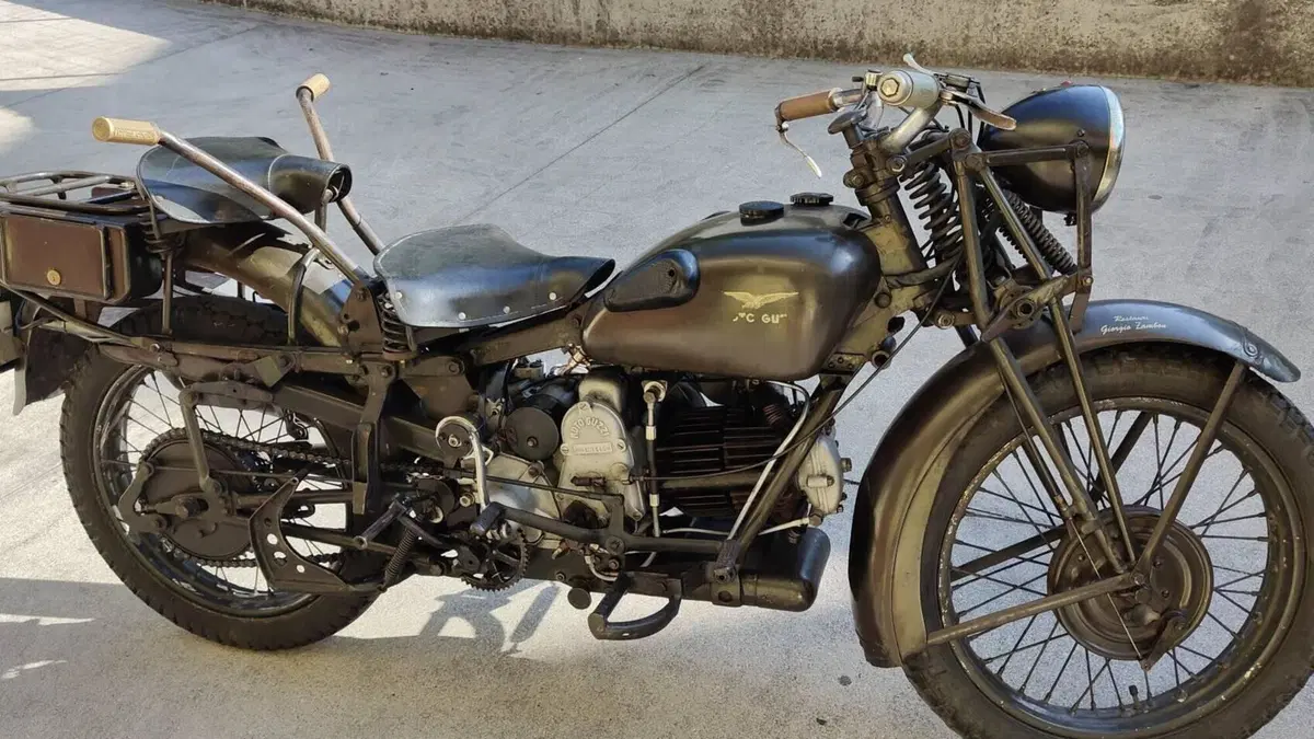 Moto Guzzi   (3)