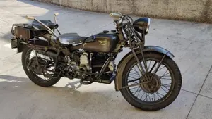 Moto Guzzi   (10)