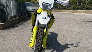 Husqvarna 701 Enduro (2023 - 25)  (7)