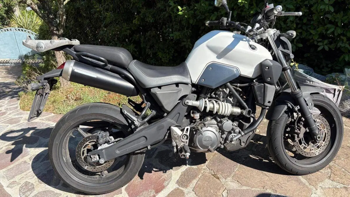 Yamaha MT-03 (2006 - 14)  (3)