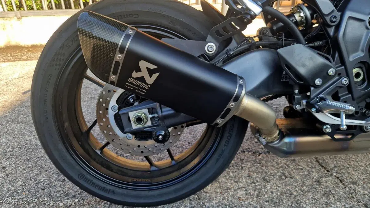 Yamaha MT-09 Y-AMT (2024 - 26)  (3)