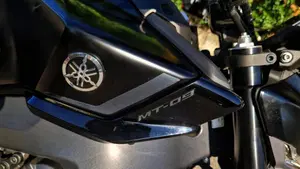 Yamaha MT-09 Y-AMT (2024 - 26)  (7)