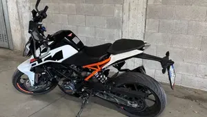 KTM 125 Duke ABS (2017 - 20)  (3)