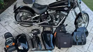 Harley-Davidson 1584 Rocker C (2009 - 11) - FXCWC 