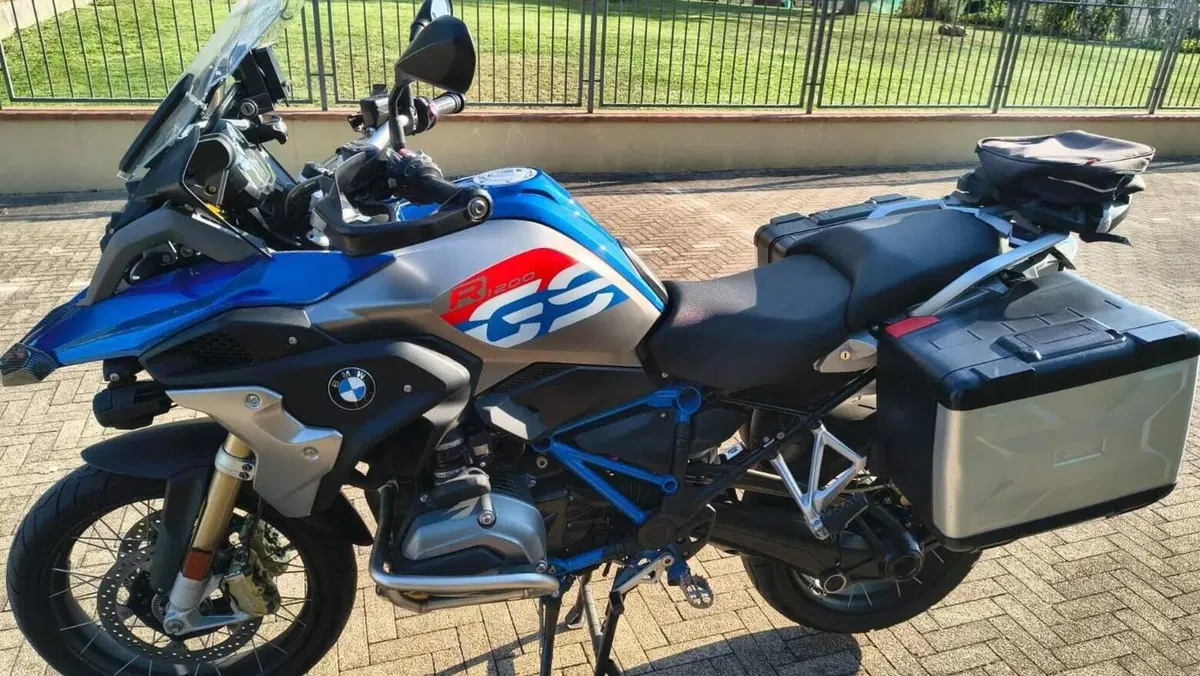 Bmw R 1200 GS (2017 - 18)  (2)