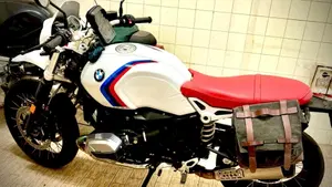 Bmw R nineT Urban GS (2021 - 24)  (3)