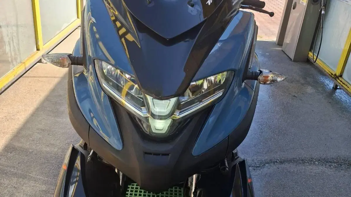 Yamaha Tricity 300 (2021 - 24)  (2)