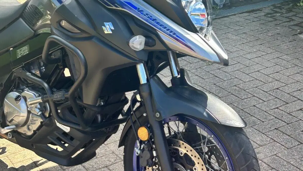 Suzuki V-Strom 650XT (2021 - 25)  (3)