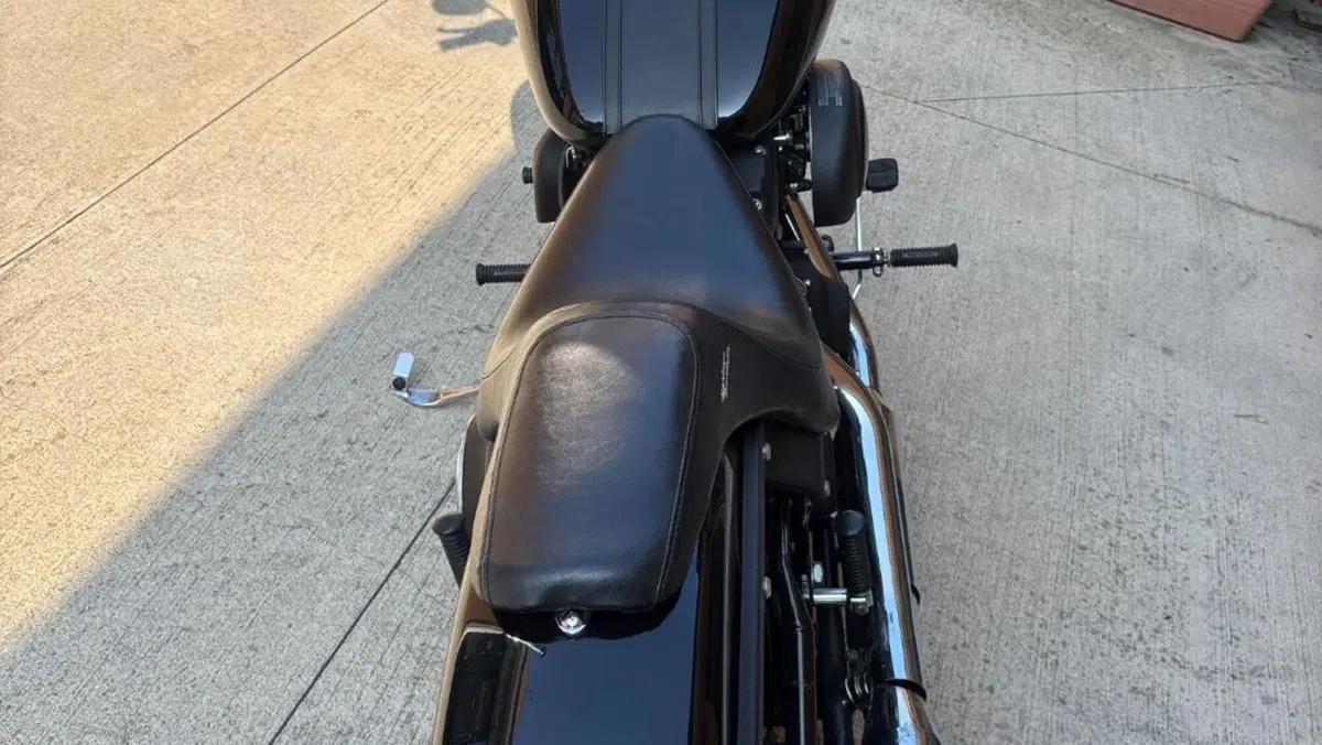 Harley-Davidson 1450 Night Train (1999 - 03) - FXSTB  (4)
