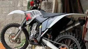 KTM 450 SX-F (2010)  (2)
