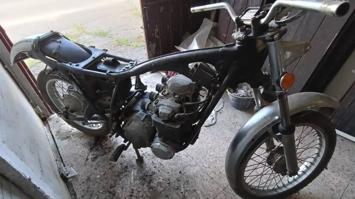 Honda   (2)