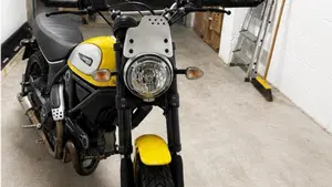 Ducati Scrambler 800 Classic (2015 - 16) 