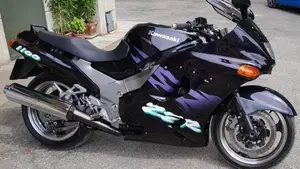 Kawasaki ZZR 1100 (1989 - 01)  (8)