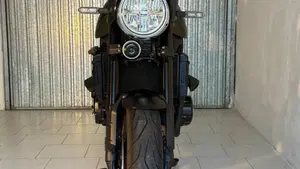 Kawasaki Z 900 RS (2018 - 20)  (5)