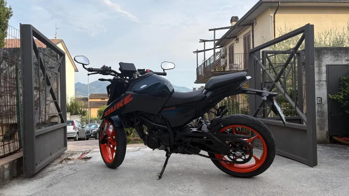 KTM 125 Duke (2024 - 25)  (3)