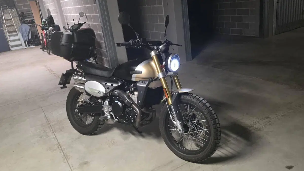 Fantic Motor Caballero 500 Scrambler Deluxe (2024) 