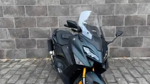 Yamaha T-Max 560 Tech Max (2022 - 24)  (2)