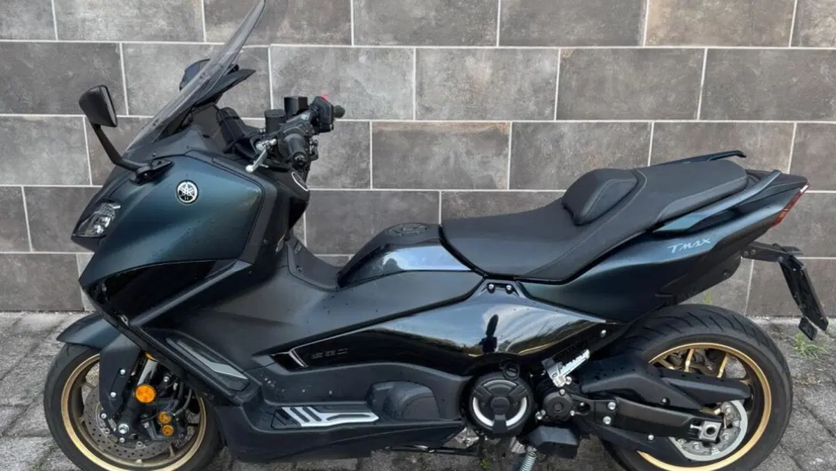 Yamaha T-Max 560 Tech Max (2022 - 24)  (6)