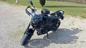 Yamaha MT-09 Y-AMT (2024 - 26)  (2)