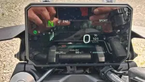 Yamaha MT-09 Y-AMT (2024 - 26)  (7)