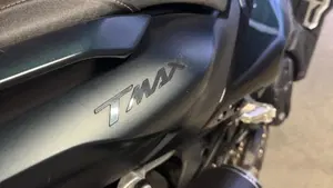 Yamaha T-Max 560 Tech Max (2022 - 24)  (13)