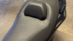 Yamaha T-Max 560 Tech Max (2022 - 24)  (15)