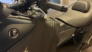 Yamaha T-Max 560 Tech Max (2022 - 24)  (18)