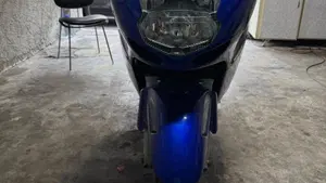 Honda CBR 1100 XX  (2001 - 06)  (15)
